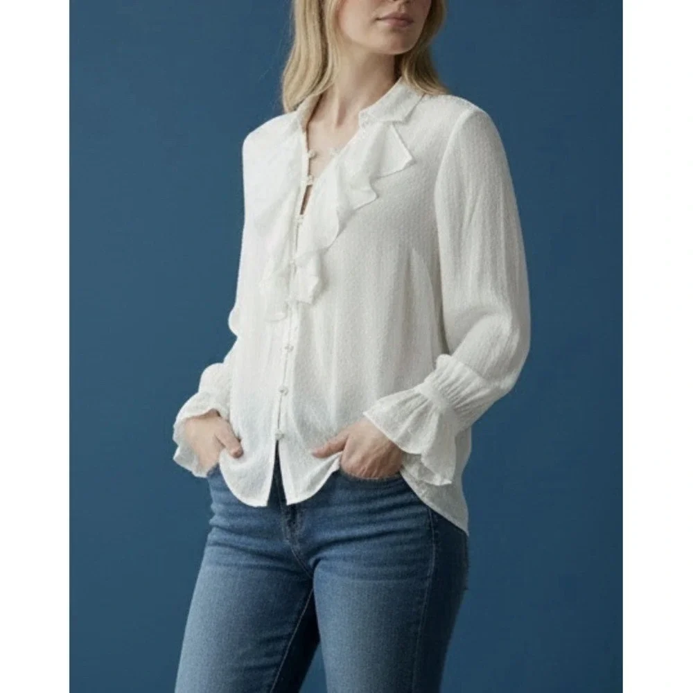 Anthropologie M White Ruffle Blouse Pearl Button Coquette Cottagecore Top Chic